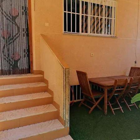 Magnificent 3 Bedroom House Close To The Beach With Community Swimming Pool Santa Pola Exterior photo